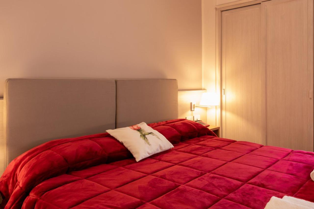 Double or Twin Room,1233795680:JPEG