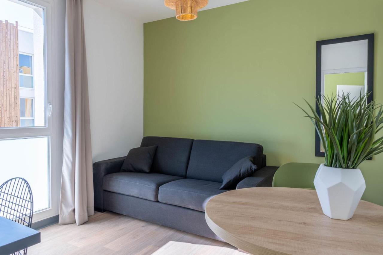 Superior Apartment,1234088450:JPEG