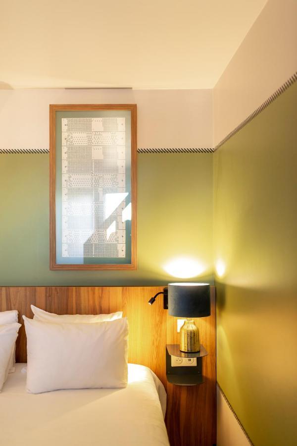 Standard Twin Room,1234829660:JPEG