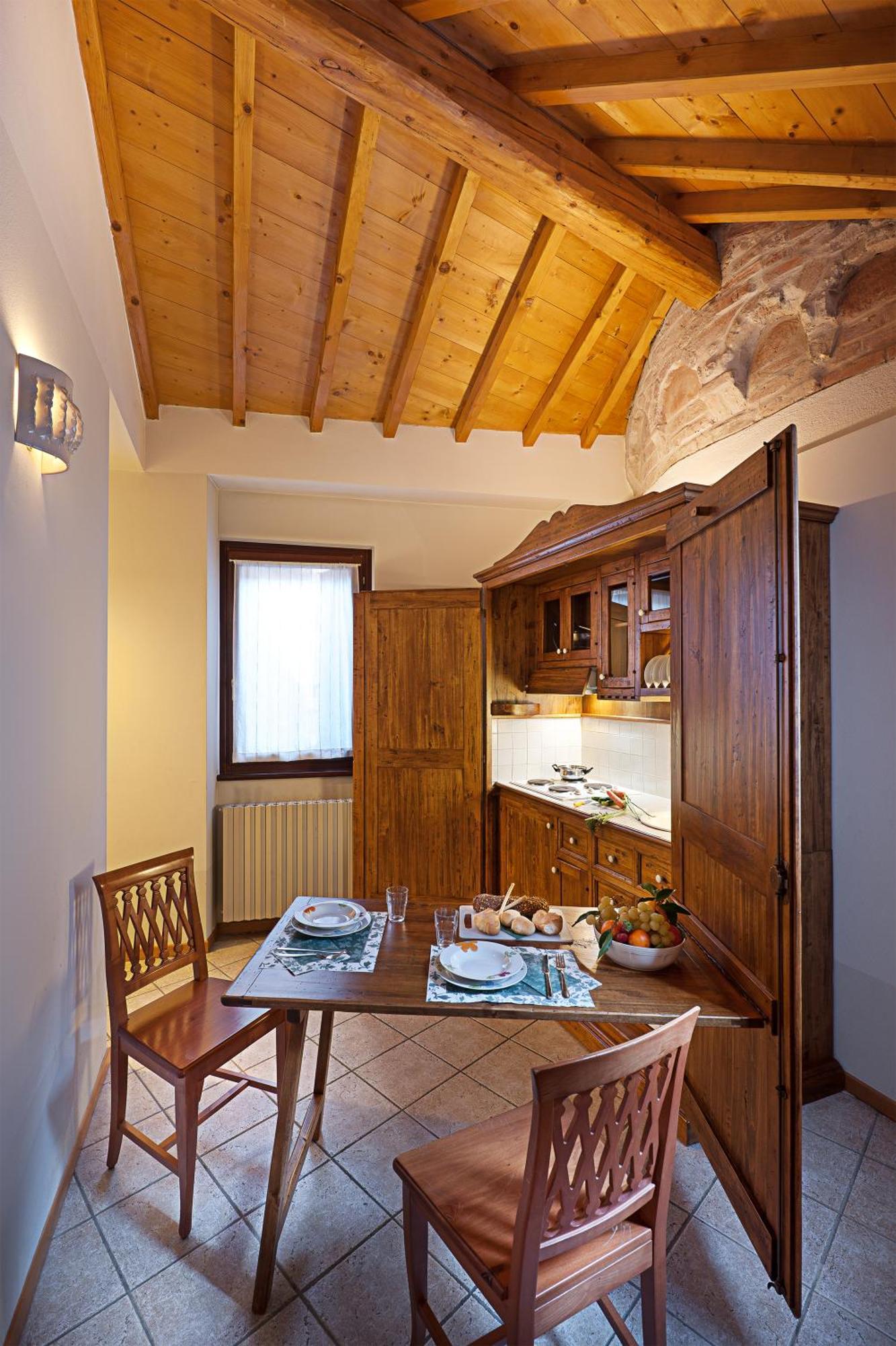 Large One-Bedroom Apartment Separate Building