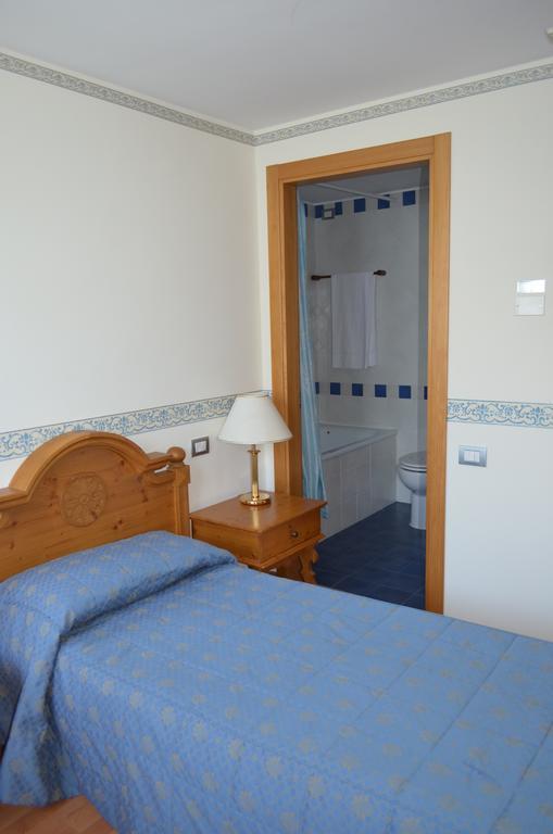 Single Room,123522685:JPEG