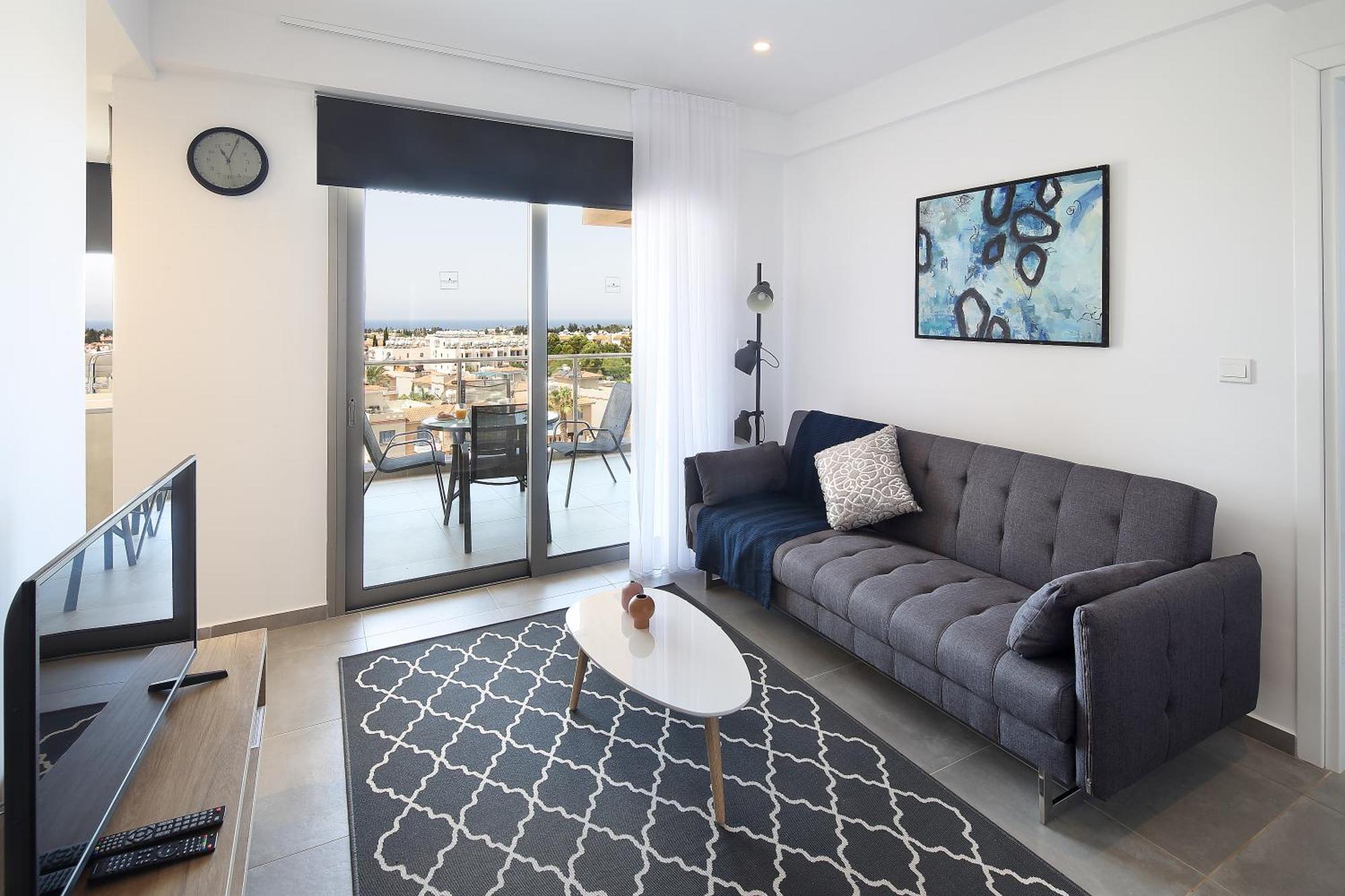 Deluxe One-Bedroom Suite