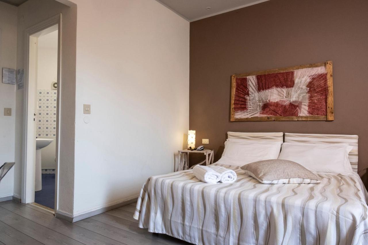 Superior Double or Twin Room Balcony Partial Sea View