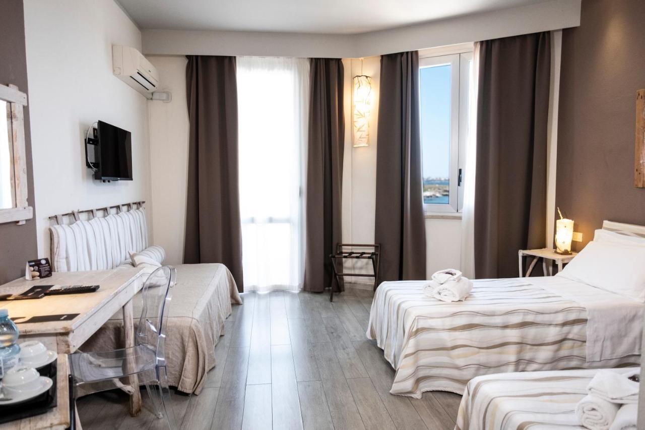 Deluxe Double or Twin Room Balcony Sea View