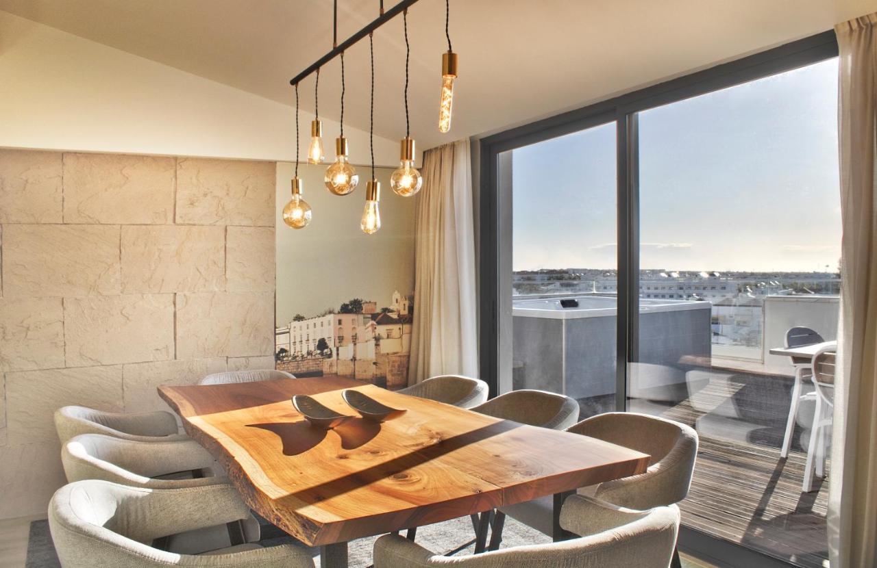 Penthouse Suite