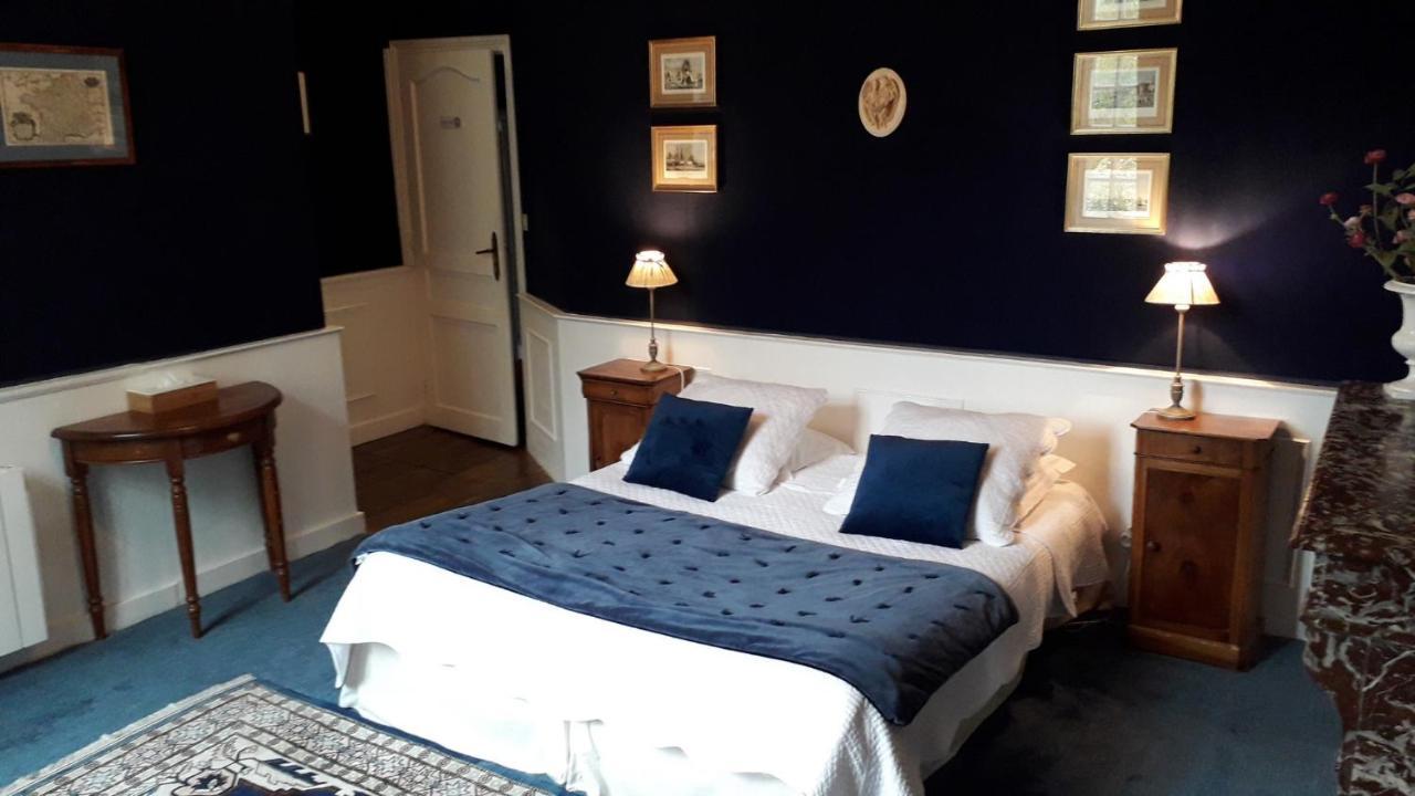 Family Room (5 Adults),1580589707:JPEG