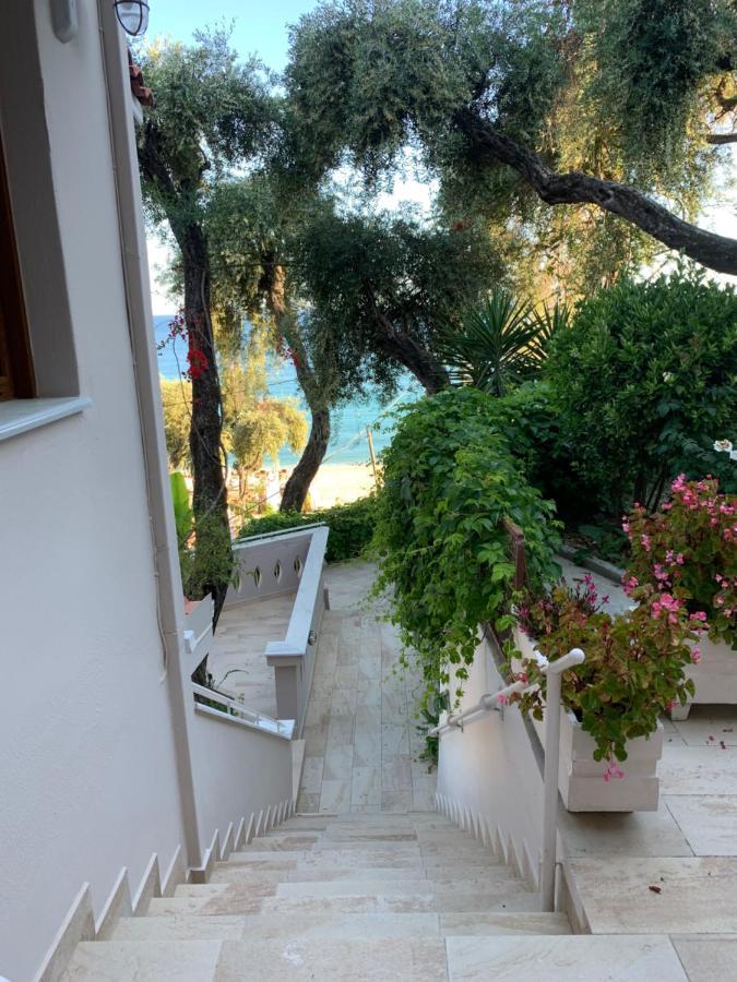 Two Bedroom Apartment with Balcony and Sea View