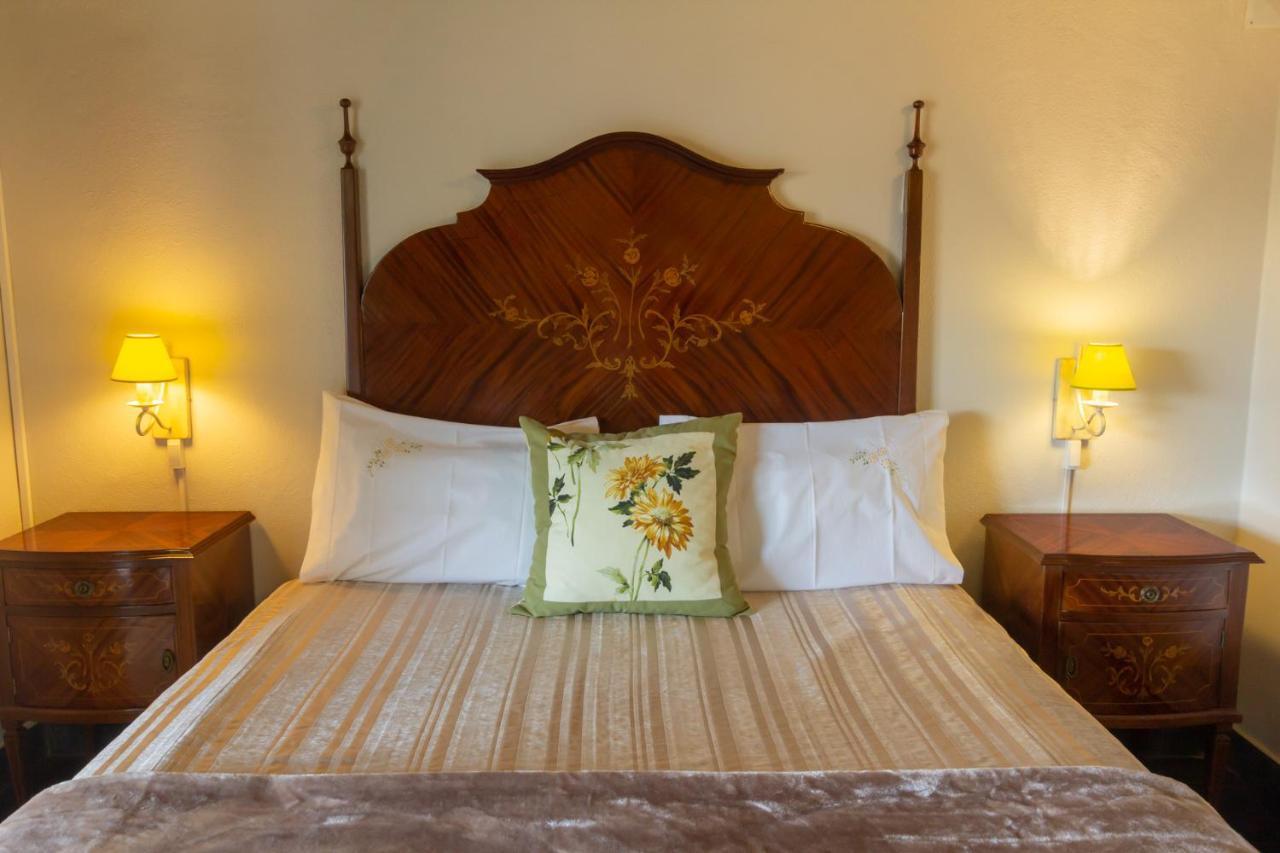Classic Single Room