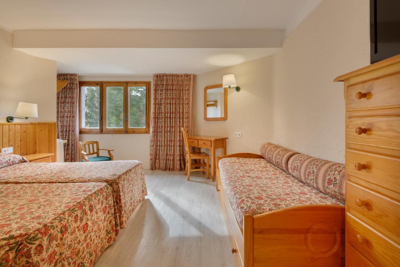 Double Room Two Extra beds