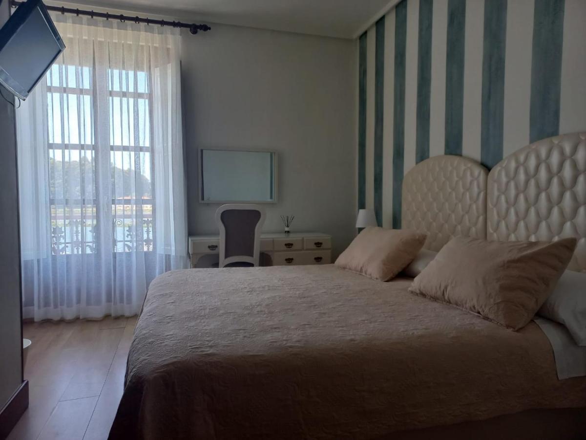 Double or Twin Room Harbour View