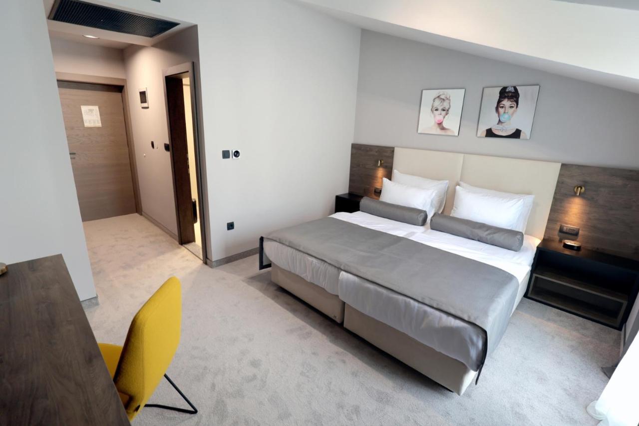 Standard Doppelzimmer mit Gartenblick