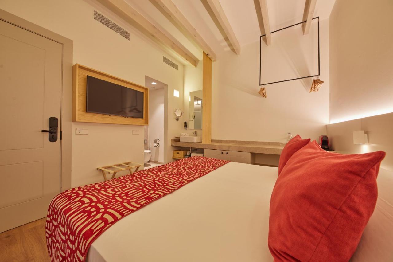 Single Room,1244849728:JPEG