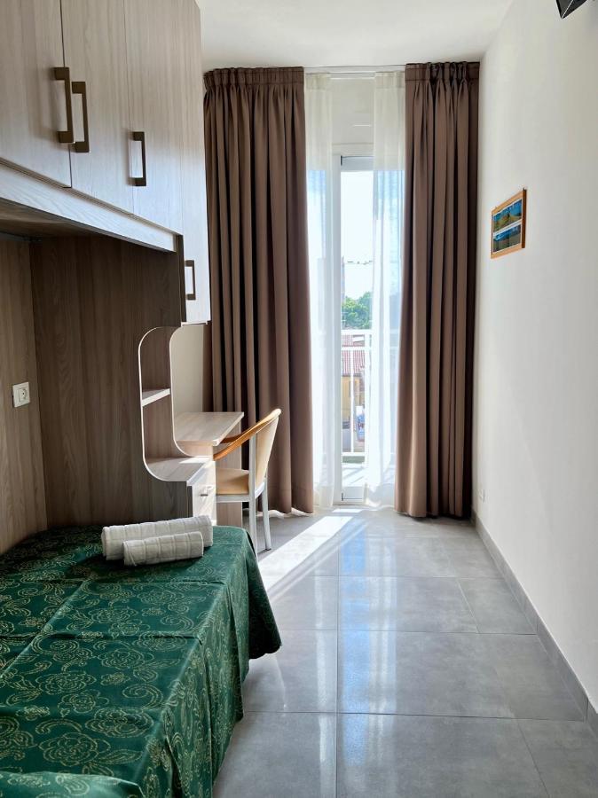 Single Room Beach Access