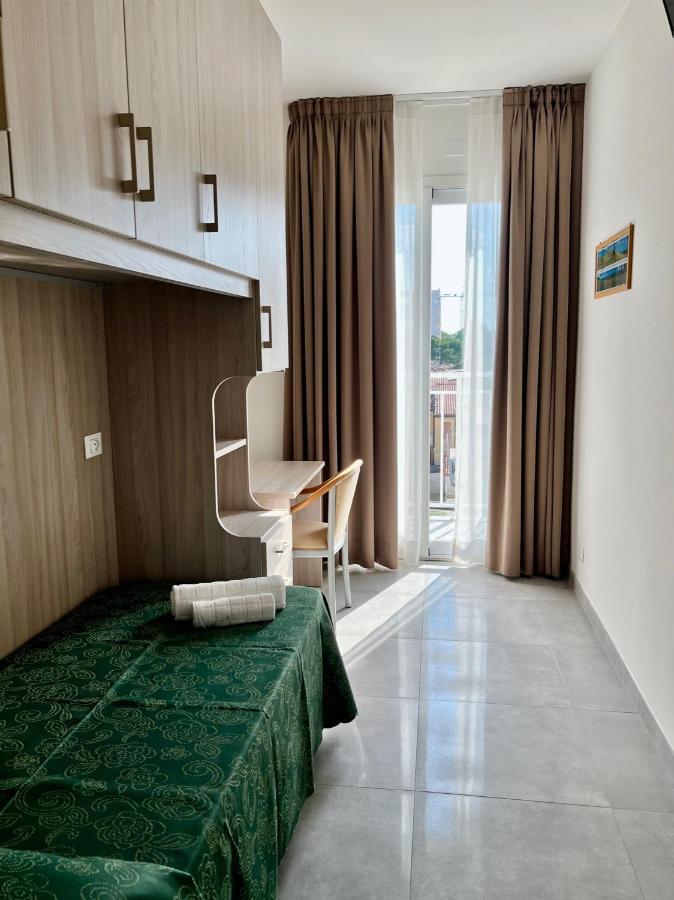 Single Room Beach Access