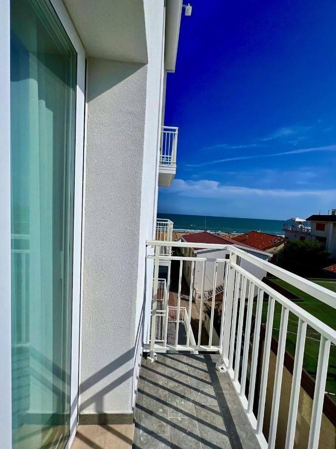 Single Room Beach Access