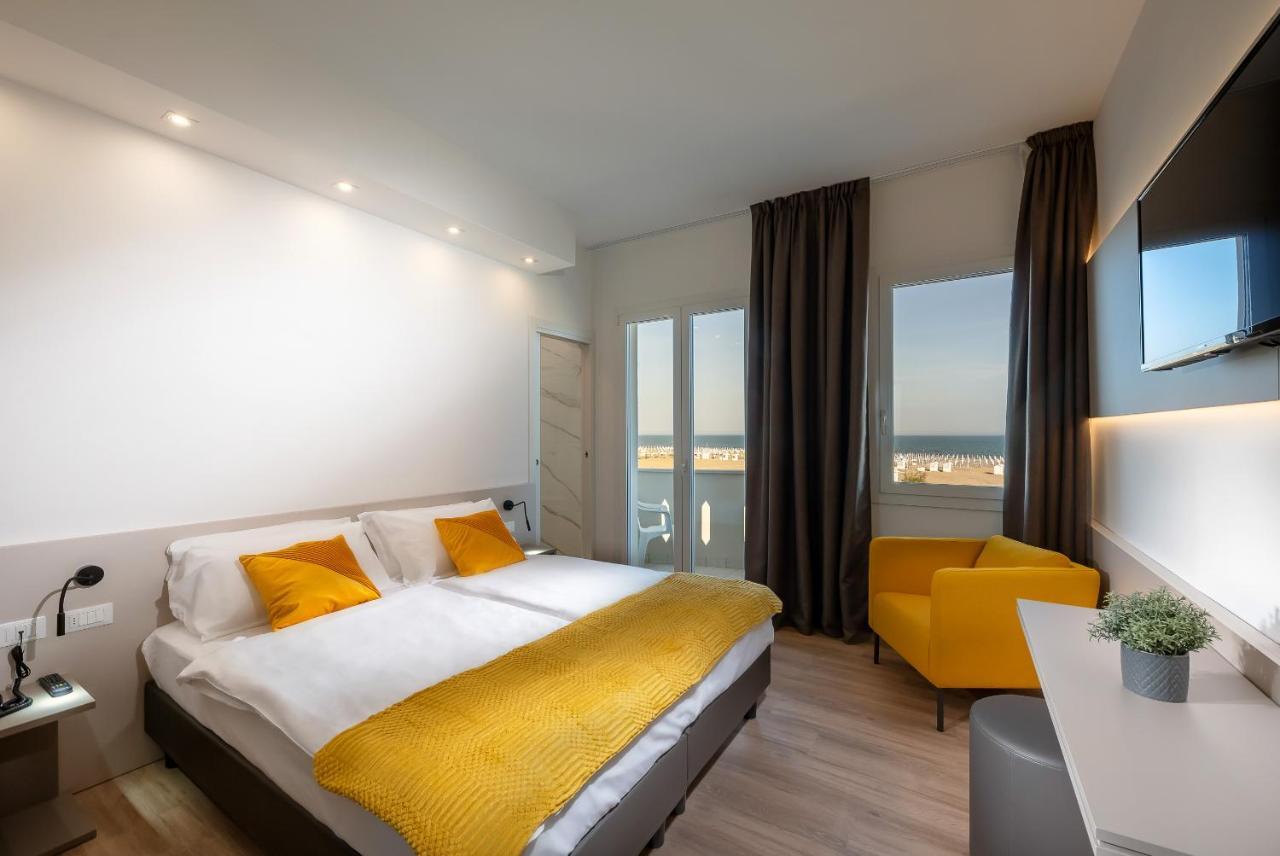 Deluxe Double Room Balcony Sea View,666209781:JPEG