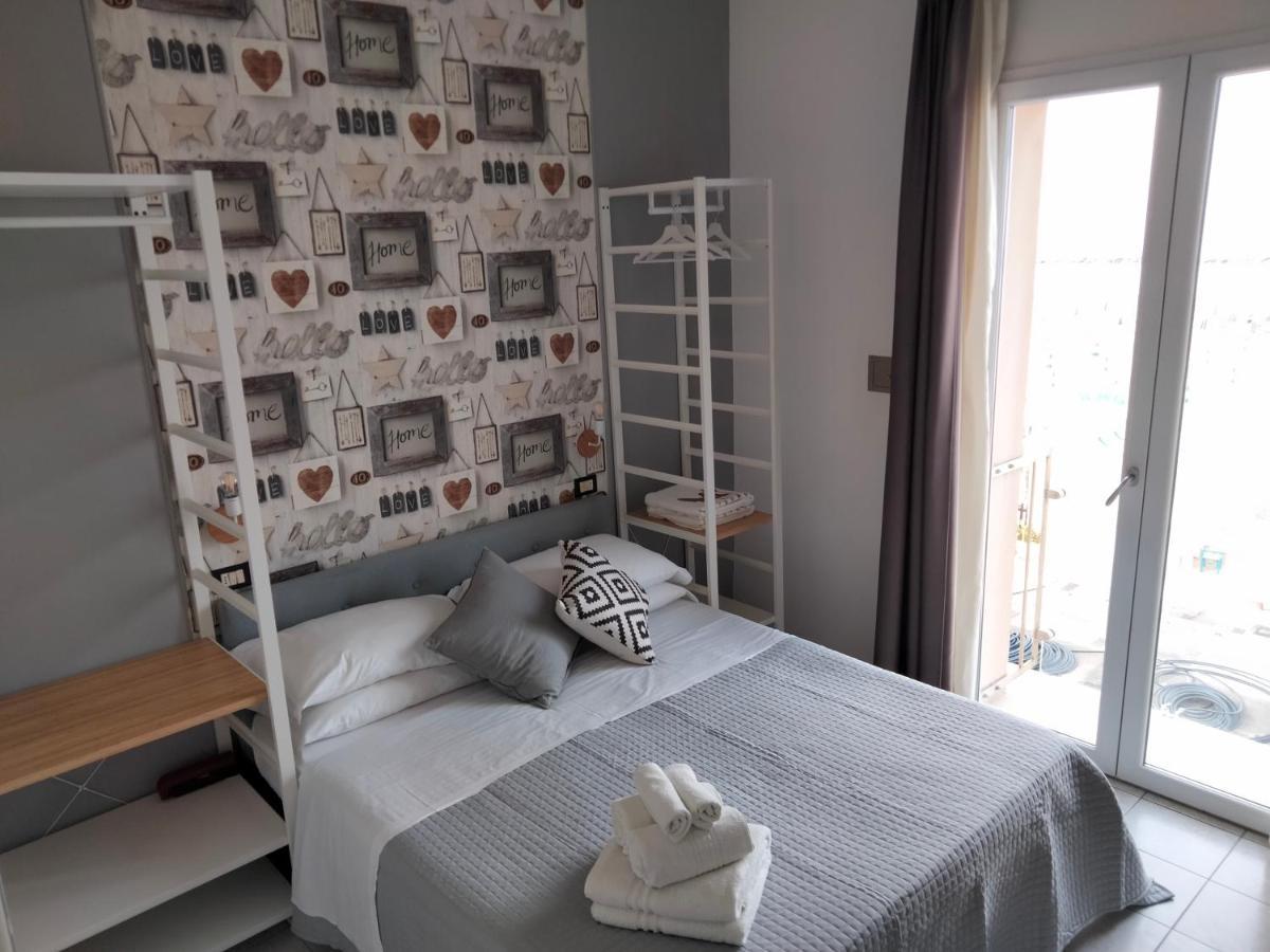 Economy Double Room Sea View