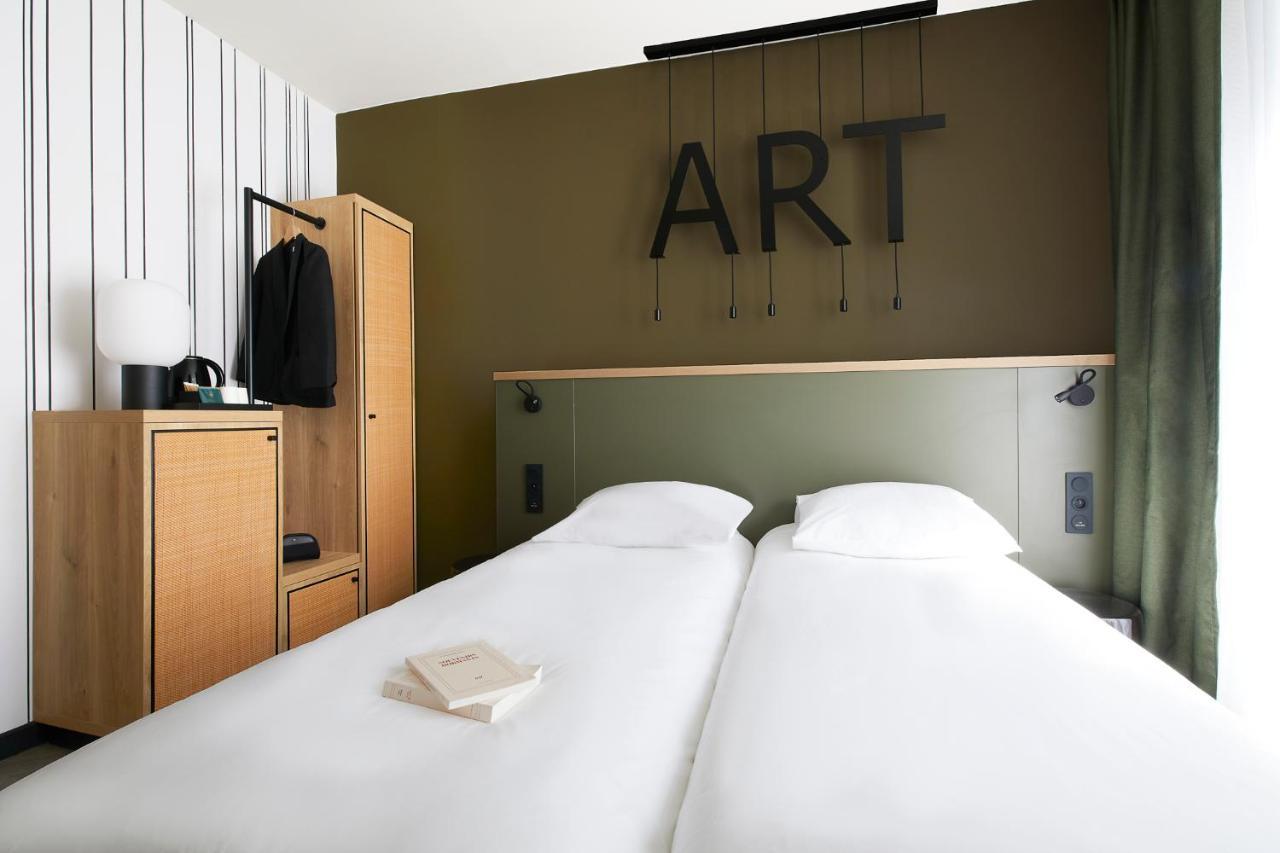 Classic Twin Room