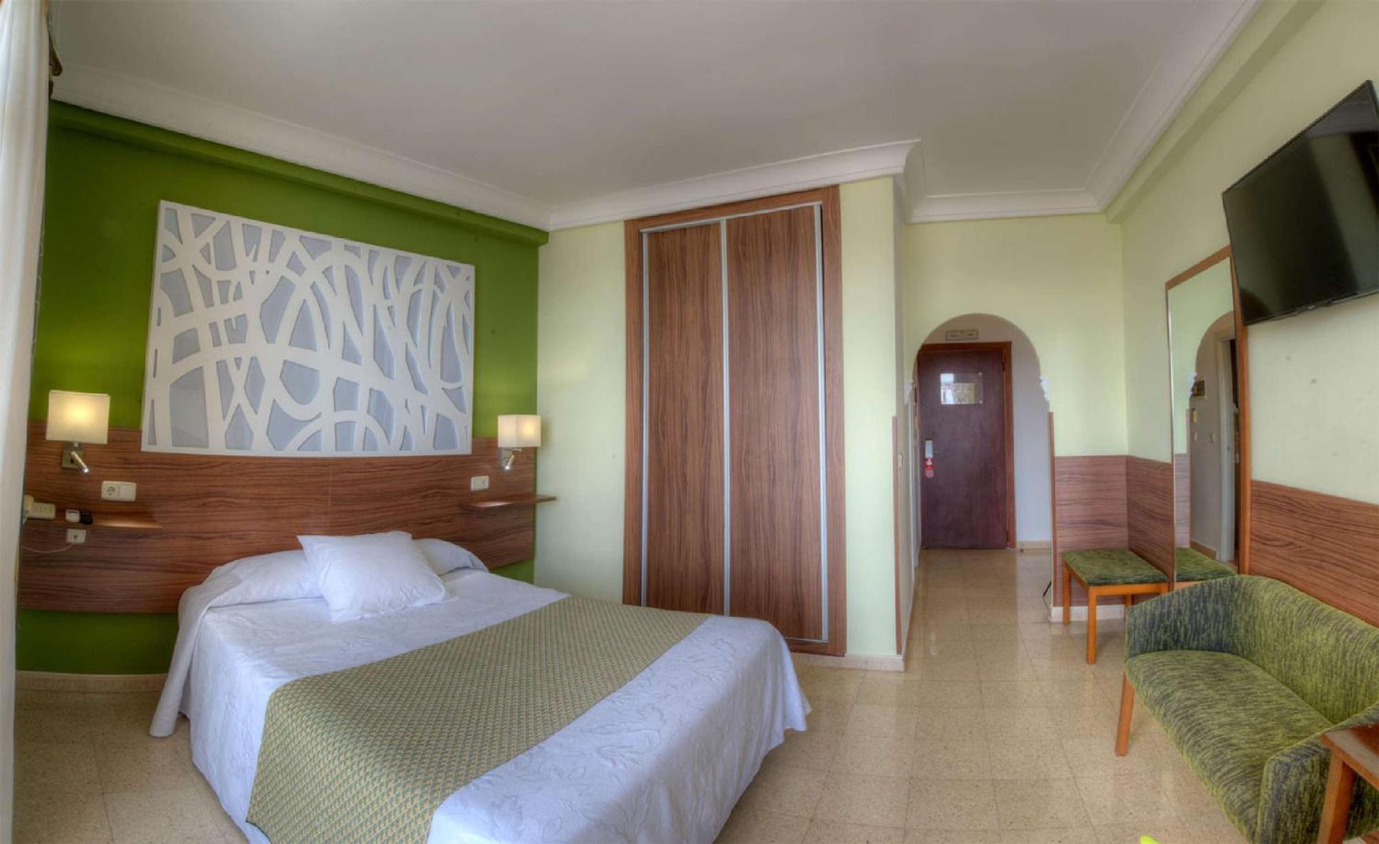Double or Twin Room,1137516541:JPEG