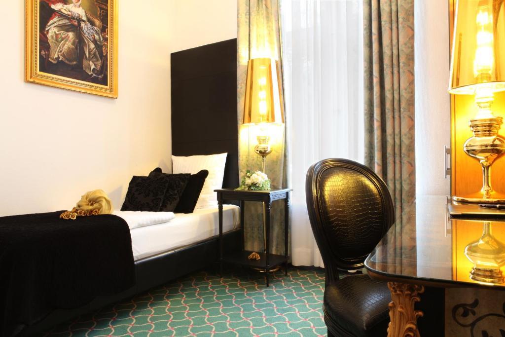 Single Room