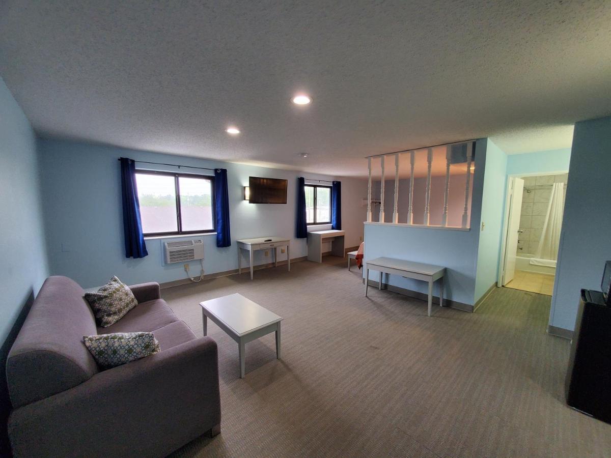 Double Studio Suite Non-Smoking,1438622899:JPEG