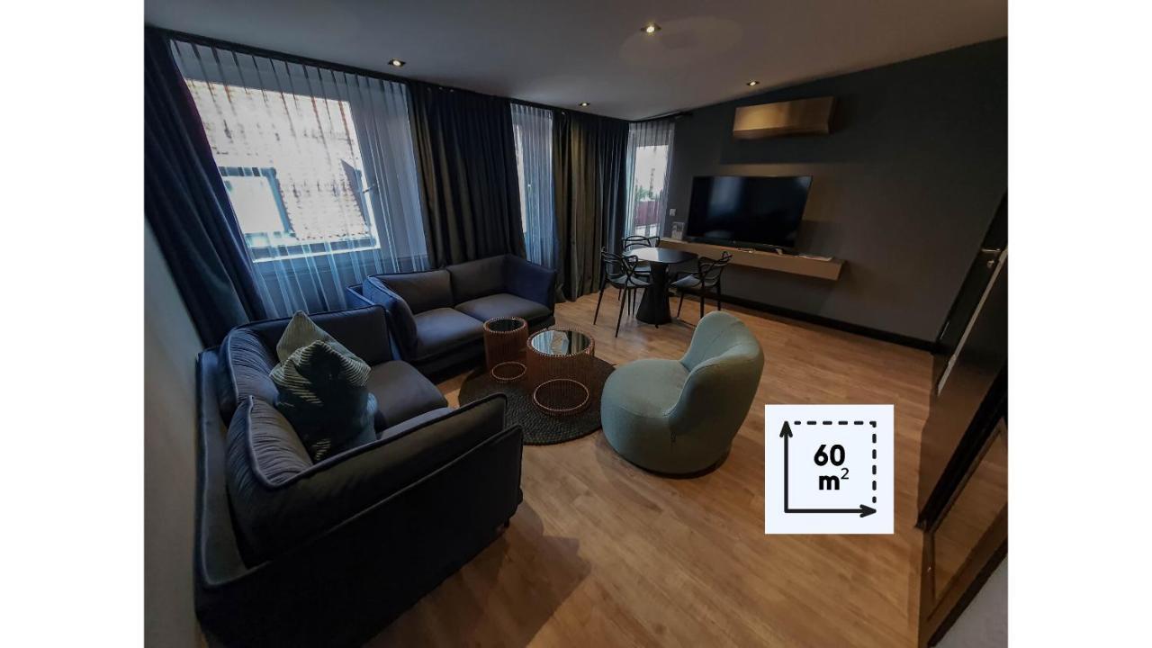 Three-Bedroom Apartment,1246332520:JPEG