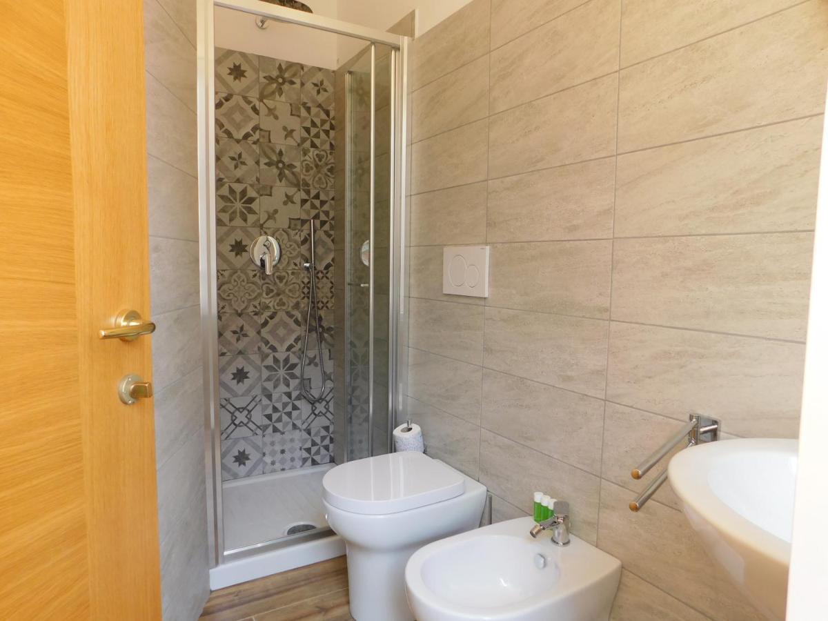 Double Room Terrace,1364141789:JPEG