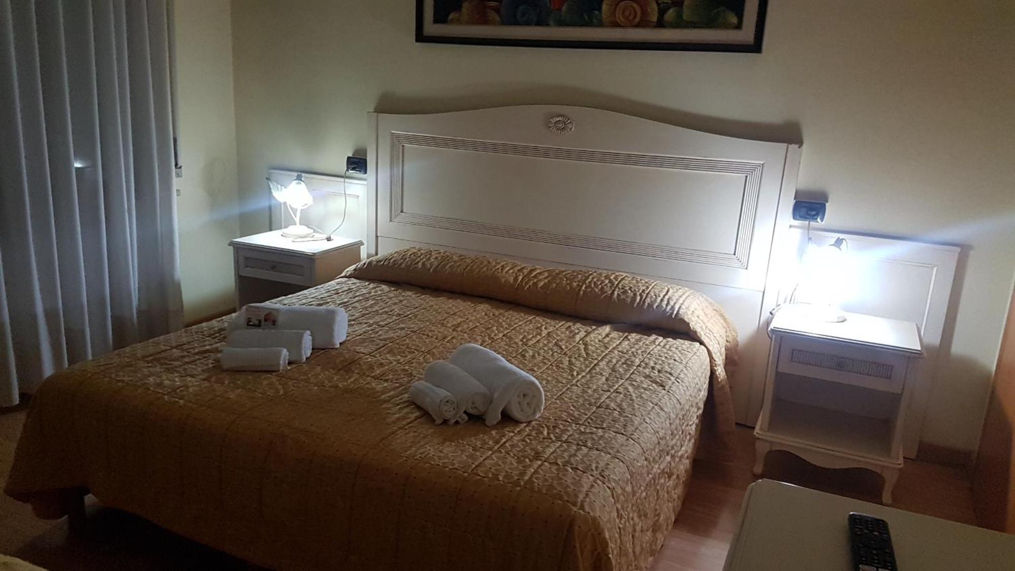 Double Room,1772943719:JPEG