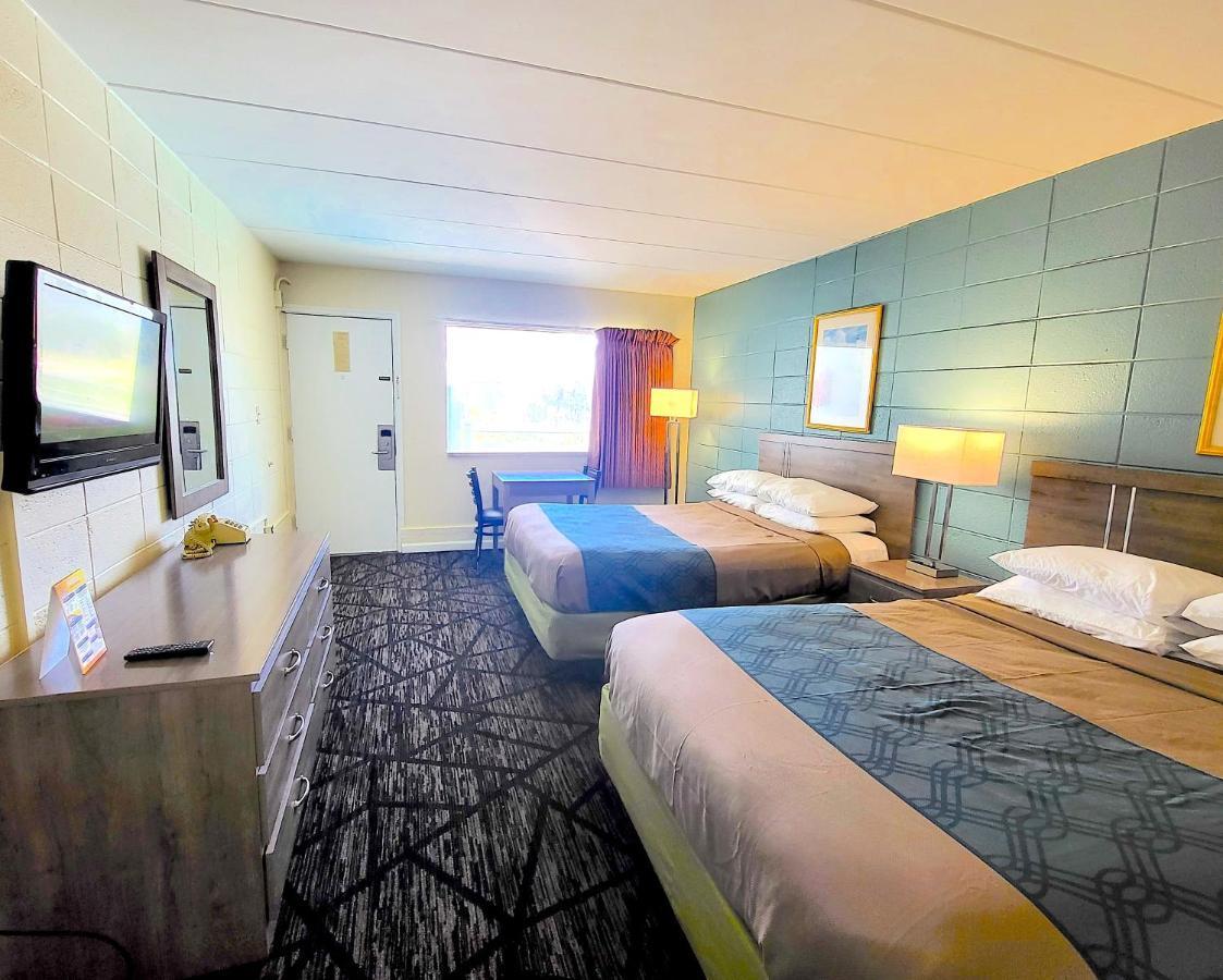 Double Room Pool View