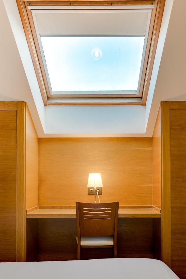 Budget Double or Twin Room,1327676543:JPEG