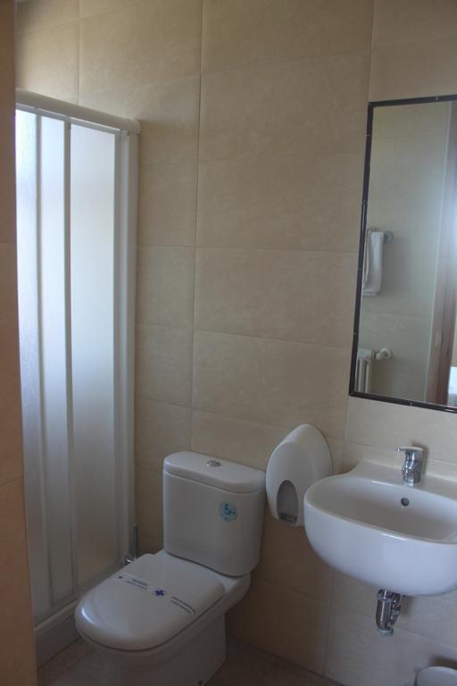 Single Room,124348173:JPEG