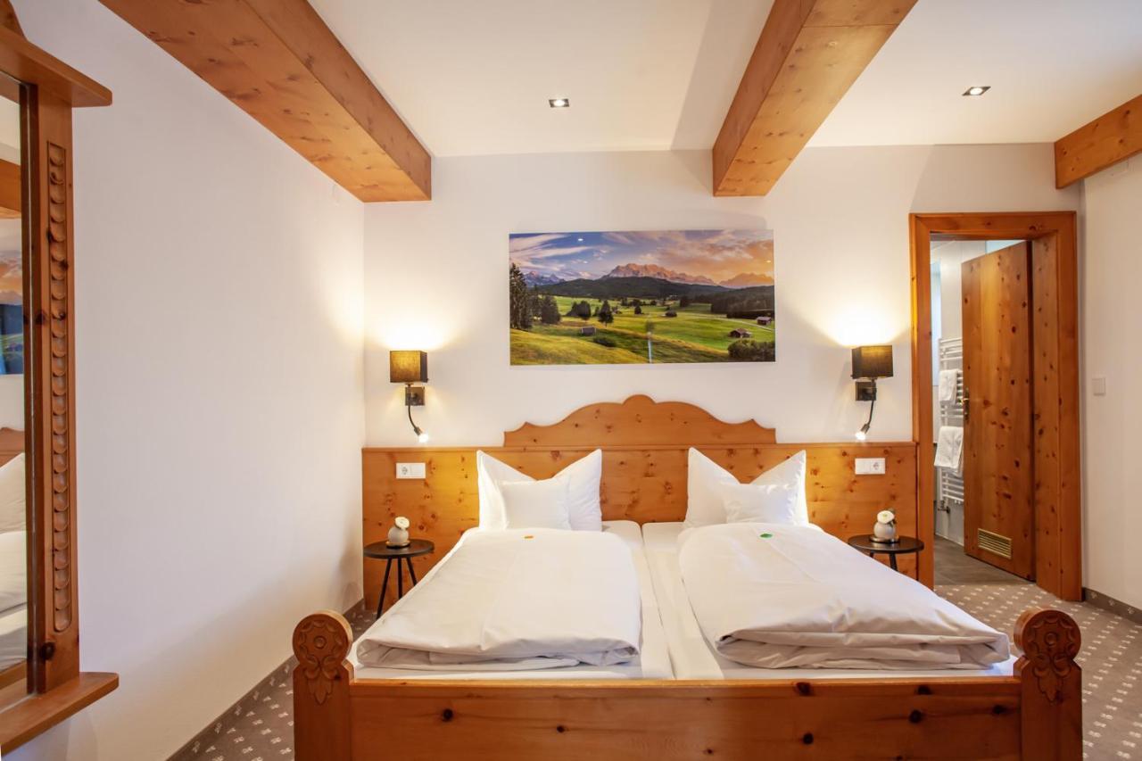 Junior Suite Mountain View