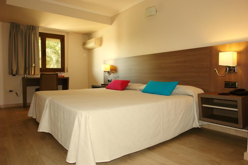 Double Room,125565807:JPEG