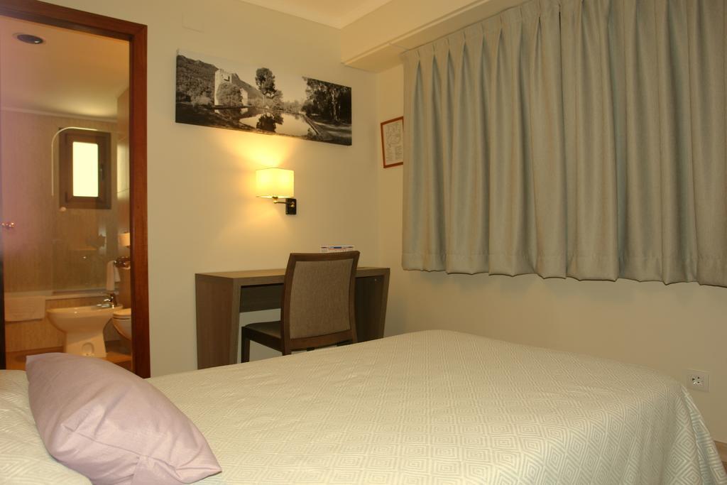 Single Room,190957384:JPEG