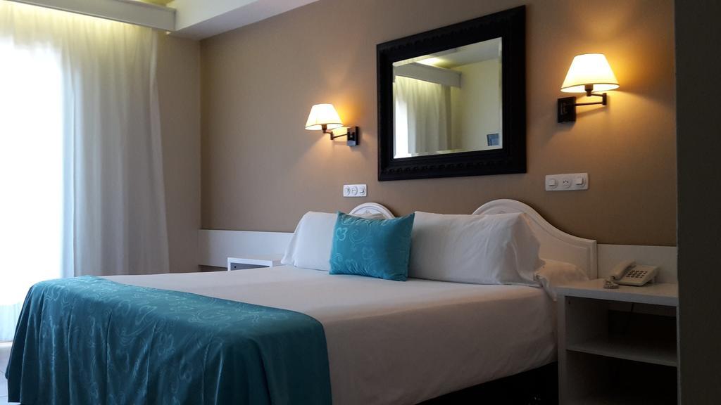 Basic Double or Twin Room