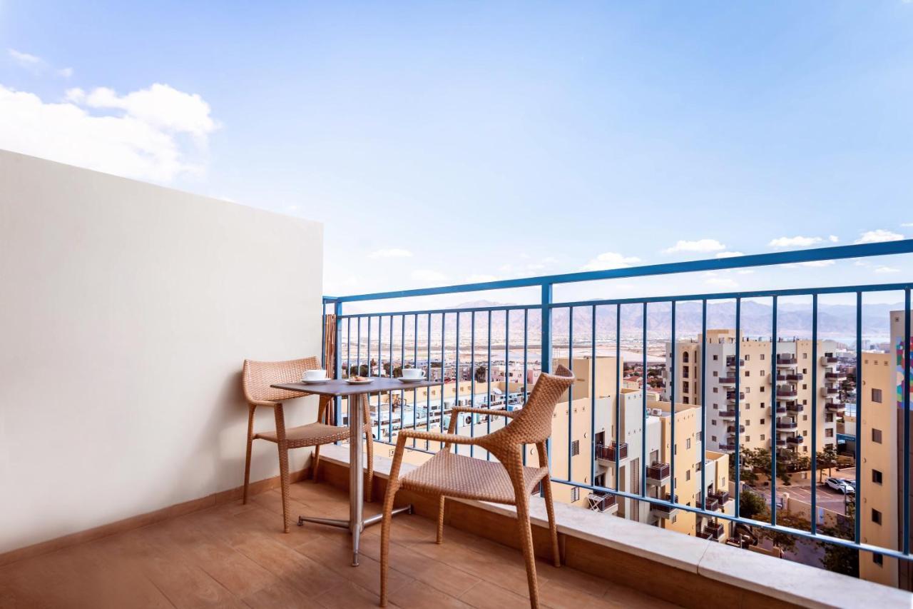 Family Gallery Apartment Balcony