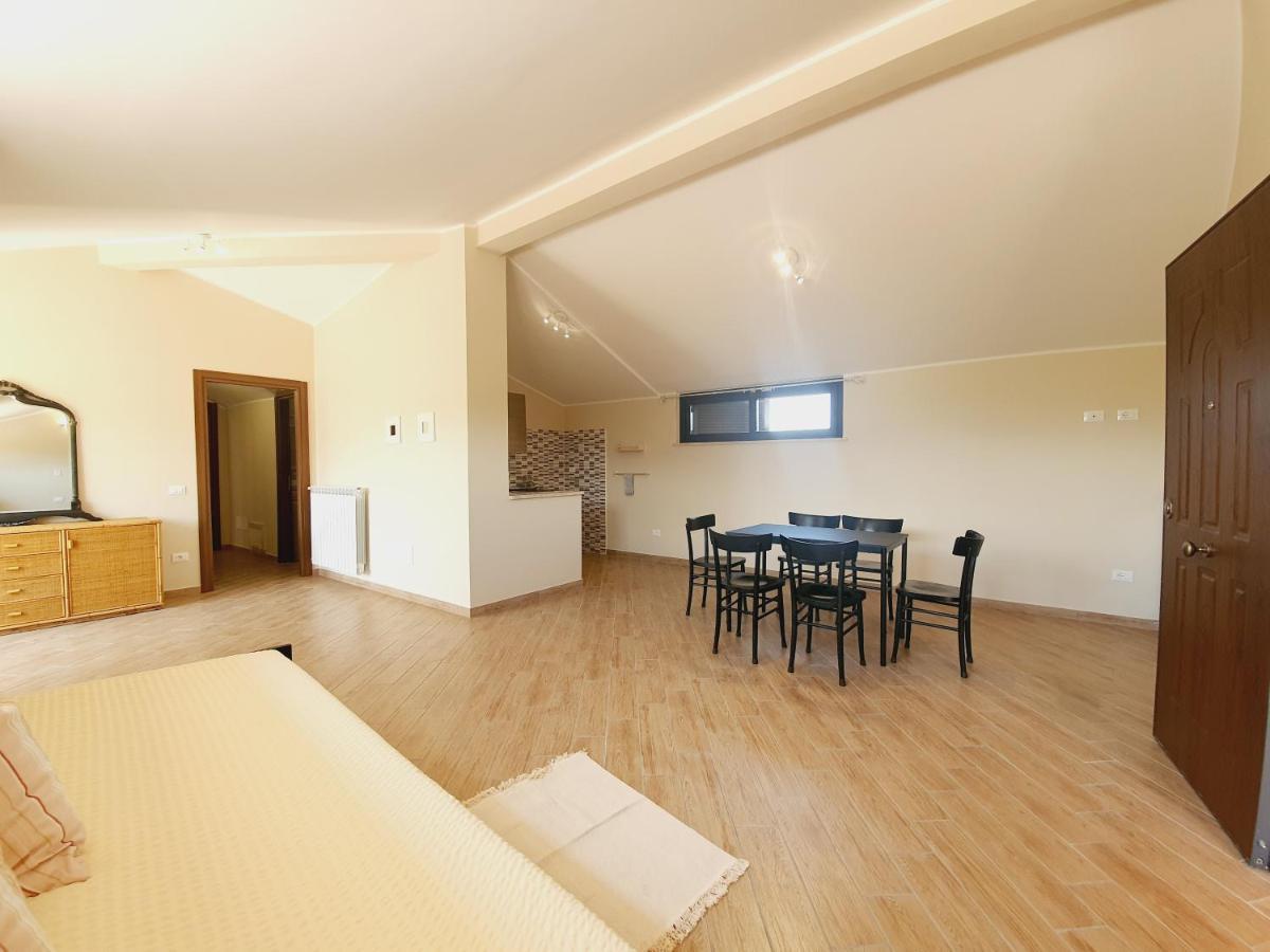 Superior Apartment,1244990404:JPEG