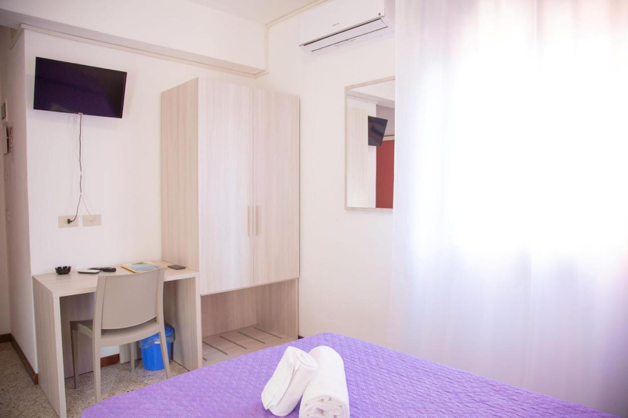 Single Room,1245241711:JPEG