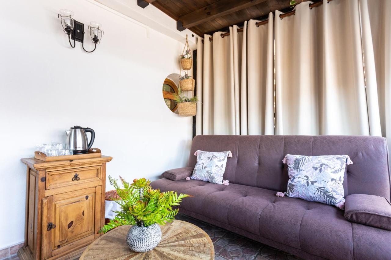 Double Room with Terrace,1245640954:JPEG