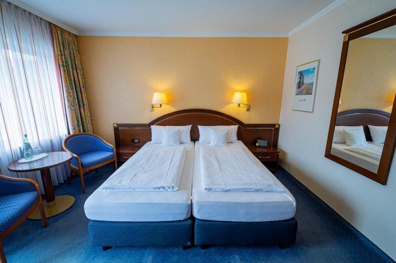Double Room Balcony not refurbished,1245895147:JPEG