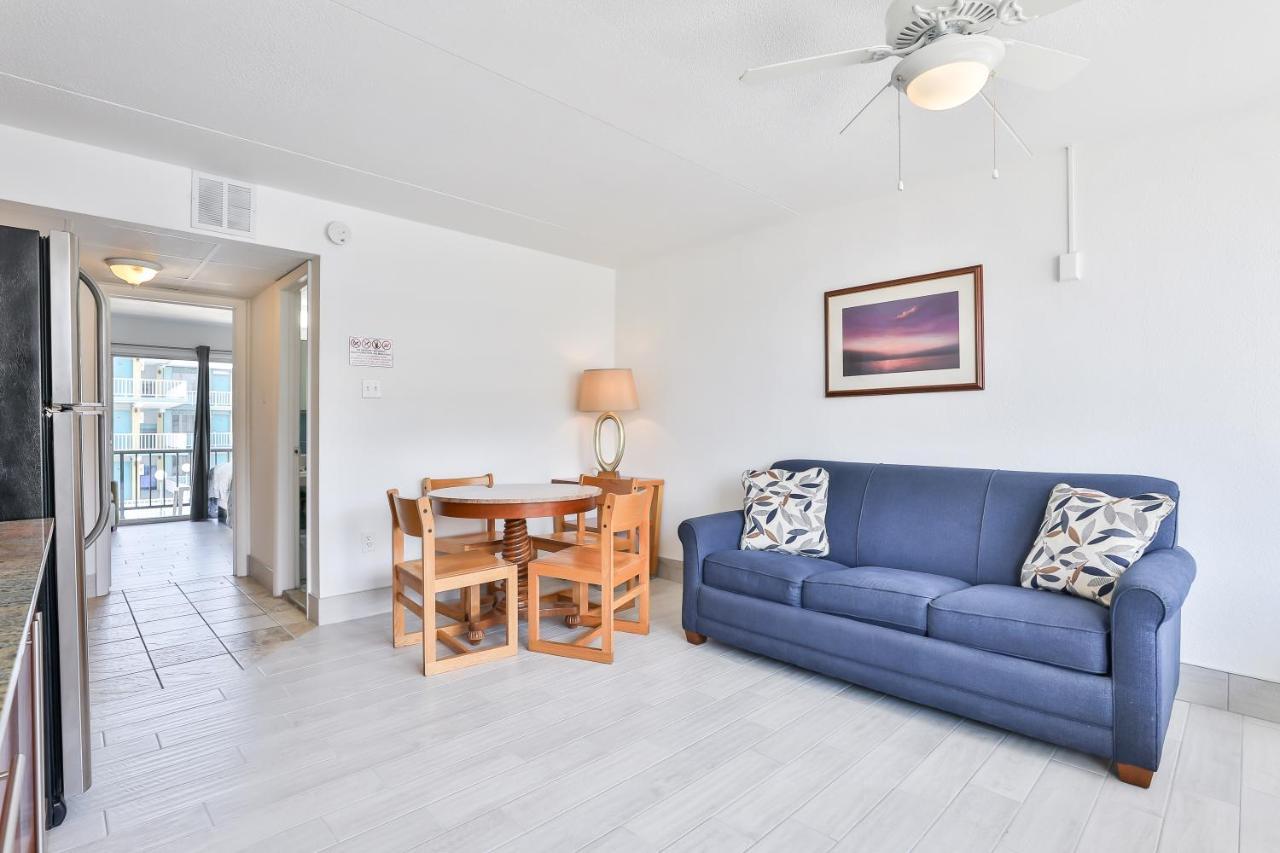 Efficiency Suite Balcony