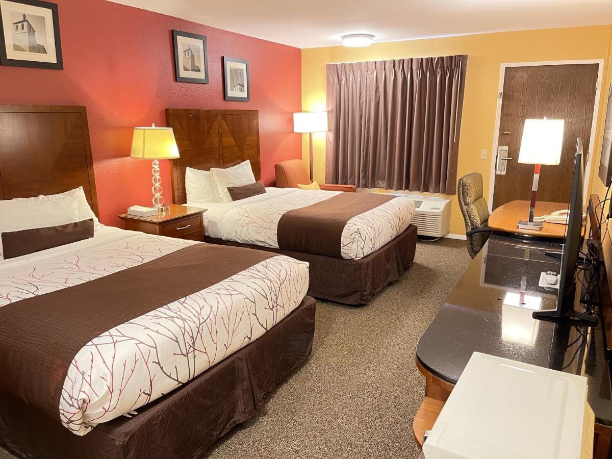Deluxe Queen Room Two Queen Beds