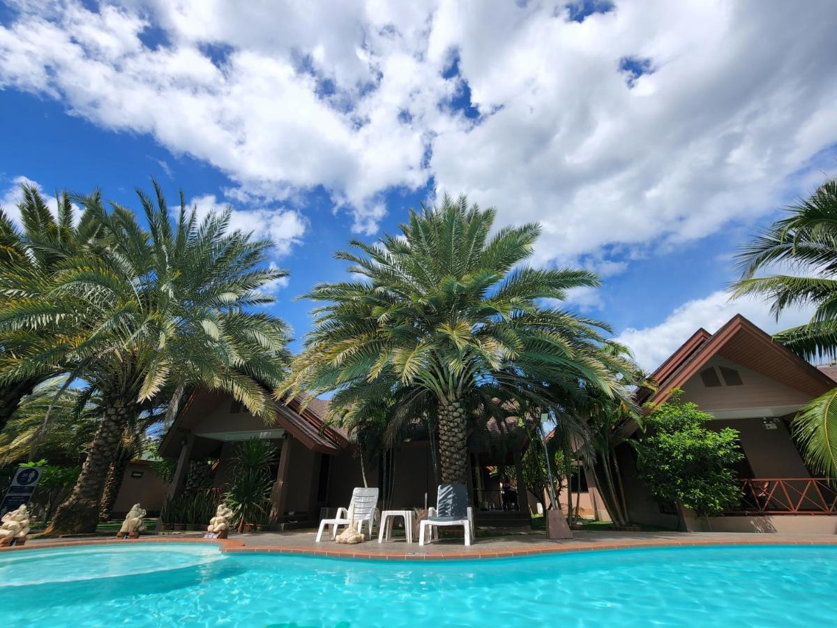 Twin Room Pool View