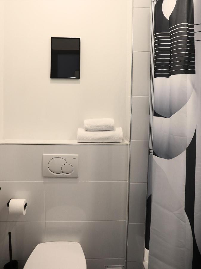 Basic Double Room
