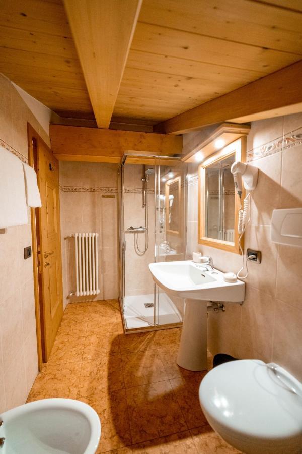 Small Single Room,1678638601:JPEG
