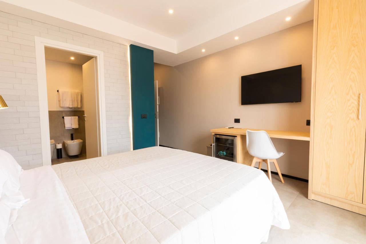 Deluxe Double Room Balcony