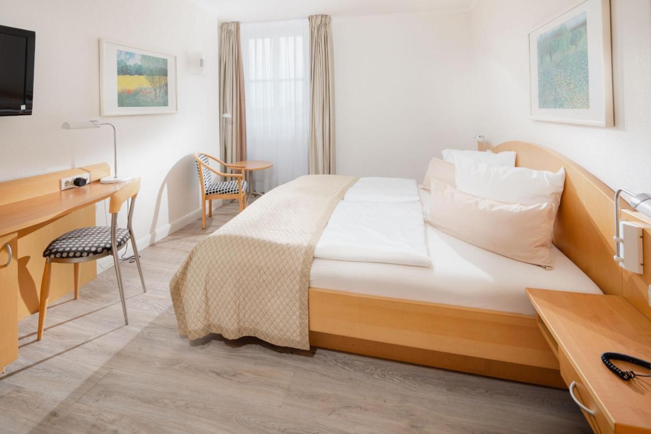 Standard Double Room,1247493064:JPEG