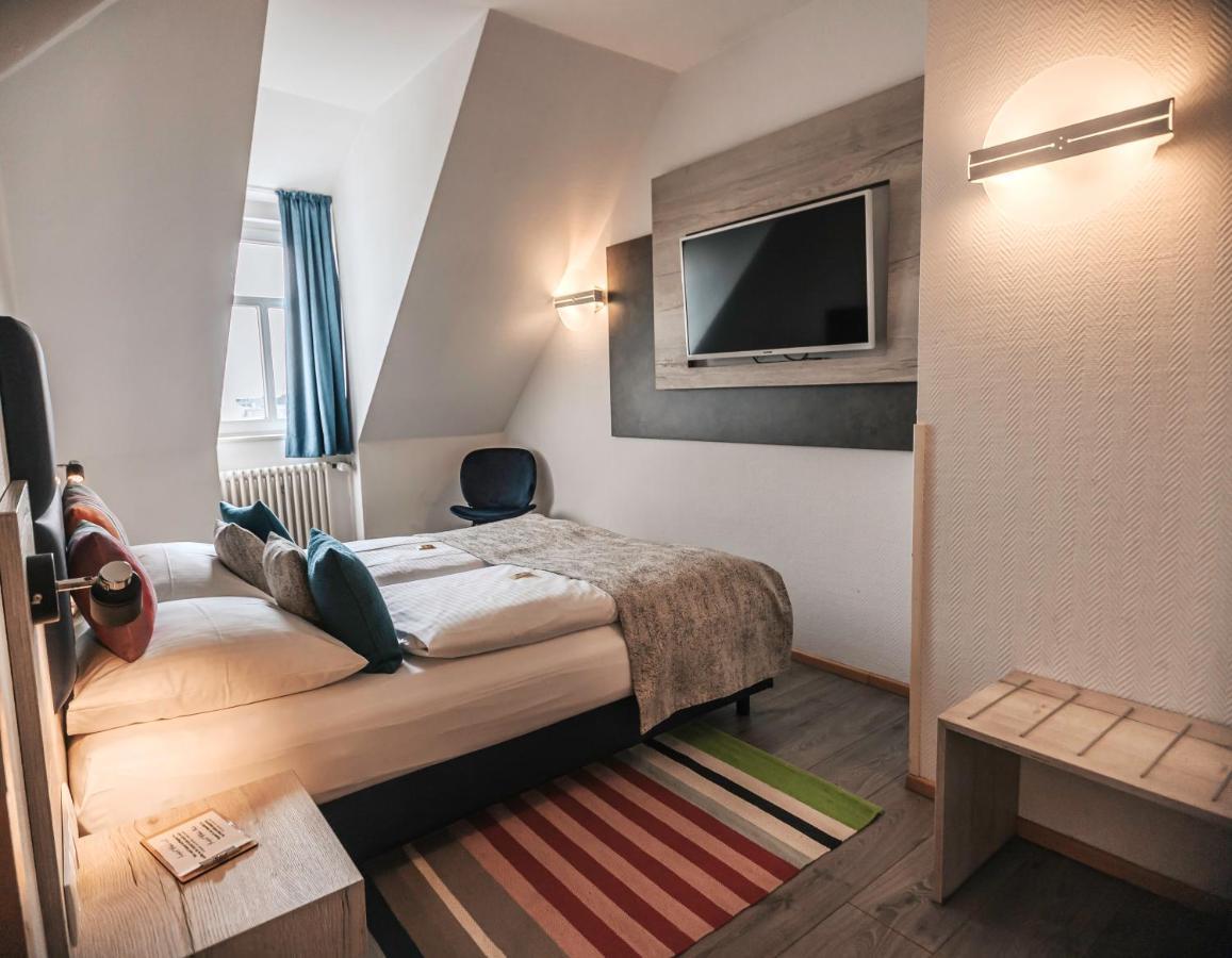 King Suite with Separate Living Area and Panoramic View,1706307189:JPEG