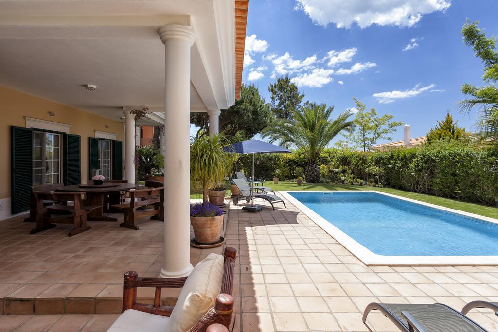 Four-Bedroom Villa Private Pool