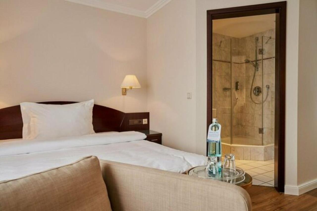 Small Double Room Queensize